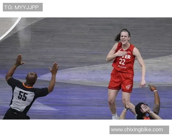 太阳队与狂热队的对决回顾2017年WNBA赛季精彩瞬间分析 太阳队与狂热队的对决回顾2017年WNBA赛季精彩瞬间分析